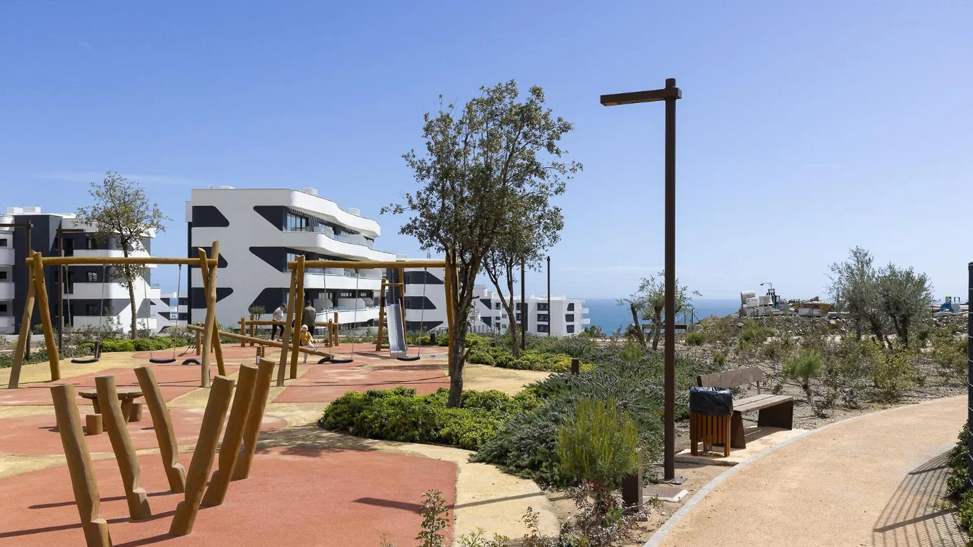 Apartment Modern Luxury Suite With Terrace In Higueron Fuengirola