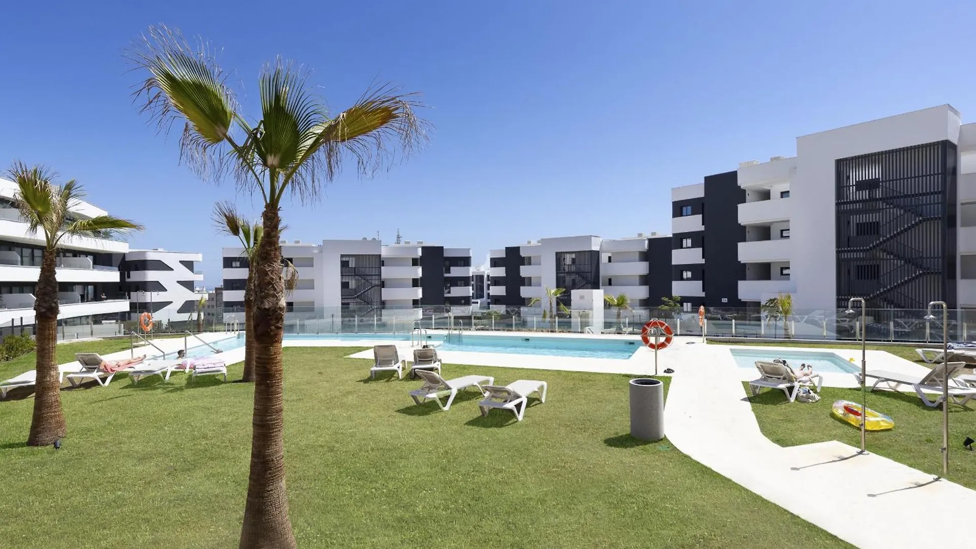 Modern Luxury Suite With Terrace In Higueron Fuengirola Spain